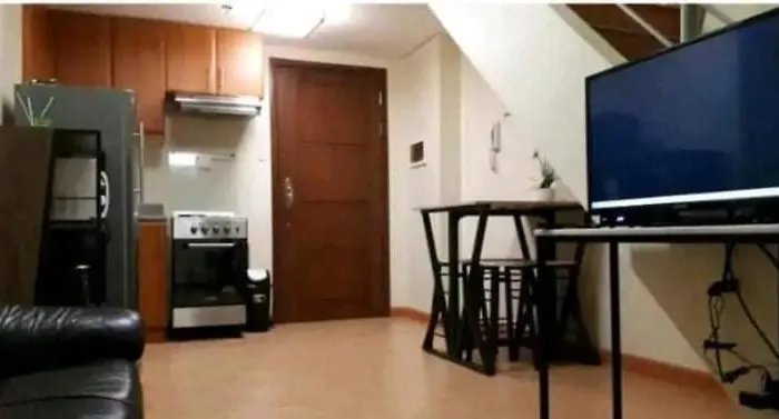 Simple And Warmth 1 Bedroom Loft Type Unit Manila